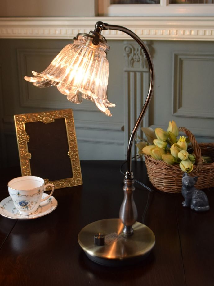 おしゃれなテーブルランプ
