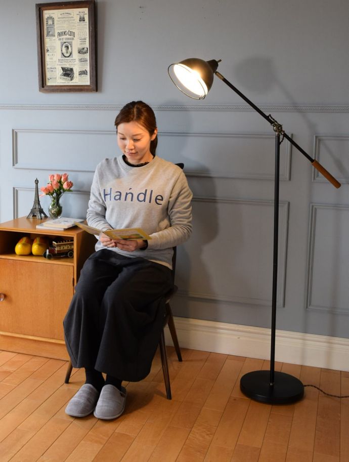 フロアランプで過ごす時間