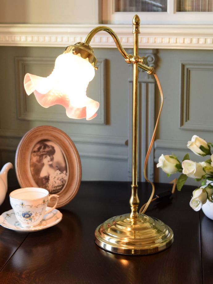 おしゃれなテーブルランプ