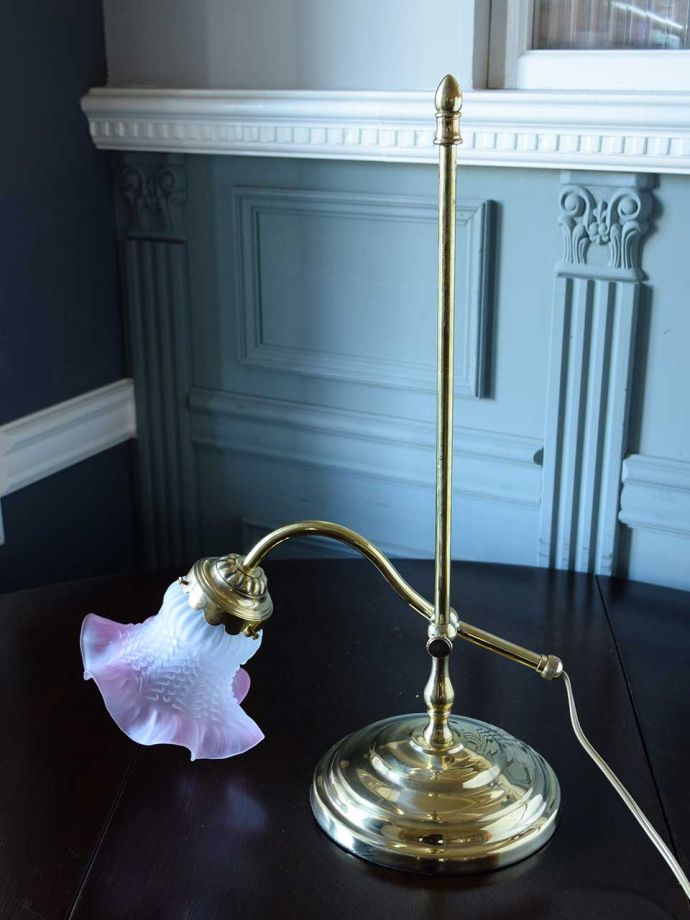 テーブルランプの角度