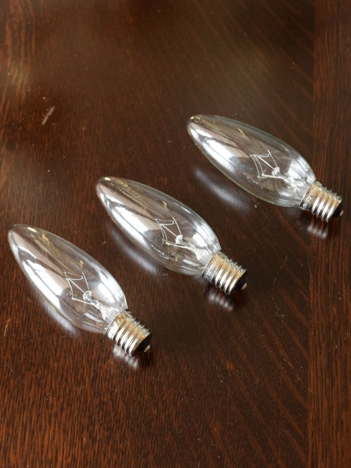 テーブルランプの電球