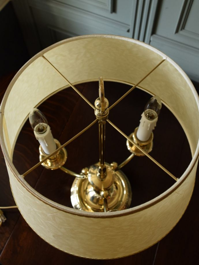 ホルダー式のシェードです