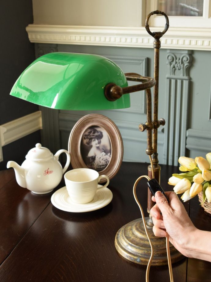 テーブルランプのスイッチ