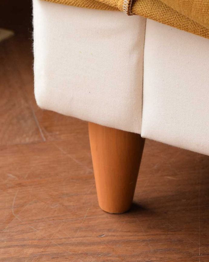 オシャレなソファの脚