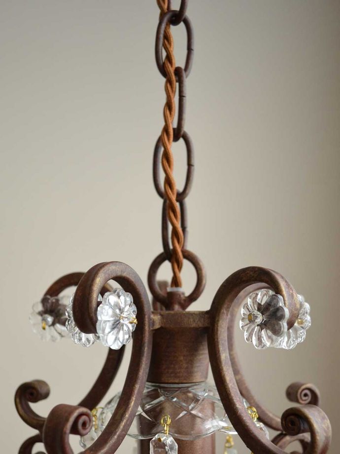 照明をご希望の長さで加工できます