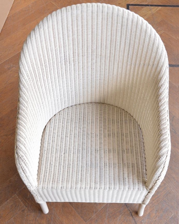 Handleオリジナル　アンティーク風　ロイドルームの椅子、8色から選べるHandleオリジナルのロイドルームチェア(Dinner)。クッションを外すと･･･紙とワイヤーでしっかり編み上げてあるので、長年使用して頂けます。(hol-03)