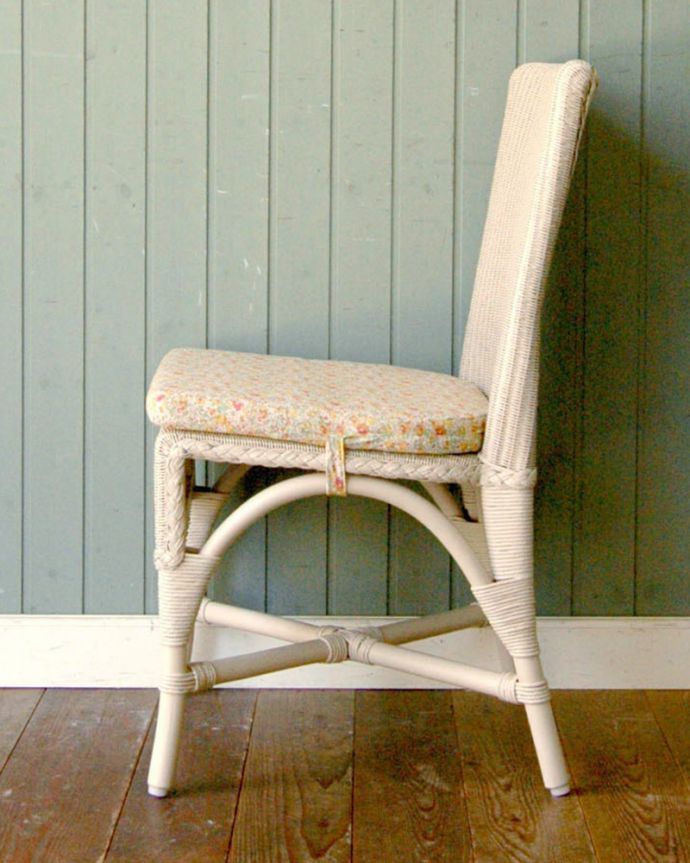 Handleオリジナル アンティーク風 ロイドルームの椅子、8色から選べるHandleオリジナルのロイドルームチェア(Morning)。クルッと回転。(hol-01)