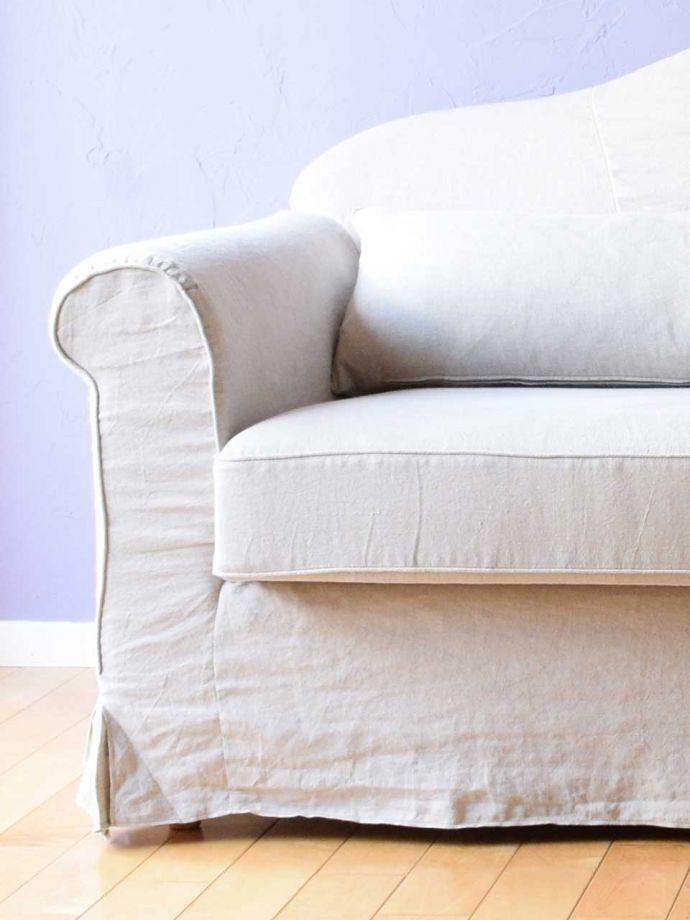 リネンのソファのおしゃれなデザイン