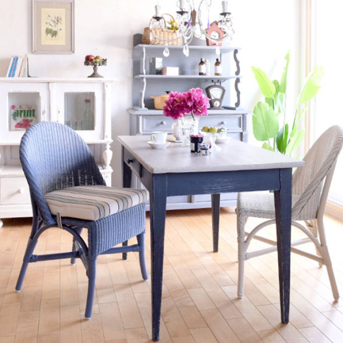 Handleオリジナル　アンティーク風　ロイドルームの椅子、8色から選べるHandleオリジナルのロイドルームチェア(Lunch)。ずっと愛され続けるロイドルーム1917年に開発されたロイドルームはワイヤーに紙を巻きつけて作られた画期的な家具。(hol-02)