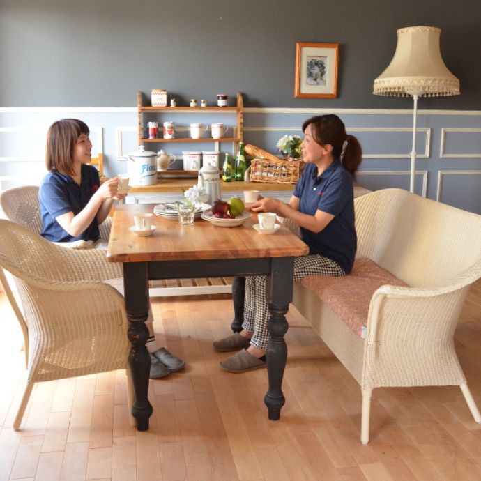 Handleオリジナル アンティーク風 ロイドルームの椅子、8色から選べるHandleオリジナルのロイドルームソファ。ずっと愛され続けるロイドルーム1917年に開発されたロイドルームはワイヤーに紙を巻きつけて作られた画期的なソファ。(hol-07)