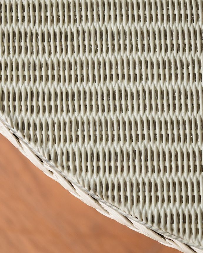 ロイドルームのサイドテーブル、8色から選べるHandleオリジナルの