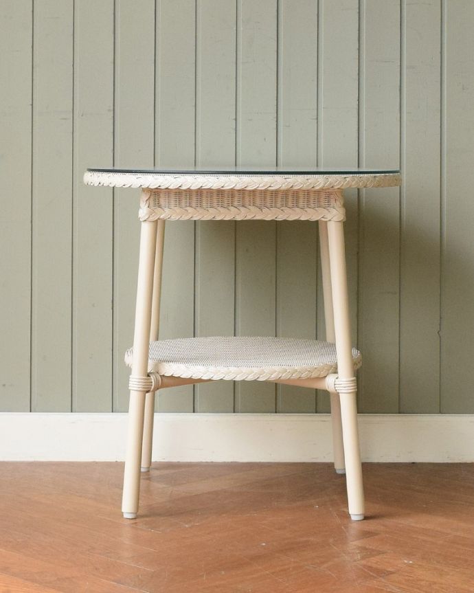 ロイドルームのサイドテーブル、8色から選べるHandleオリジナルの