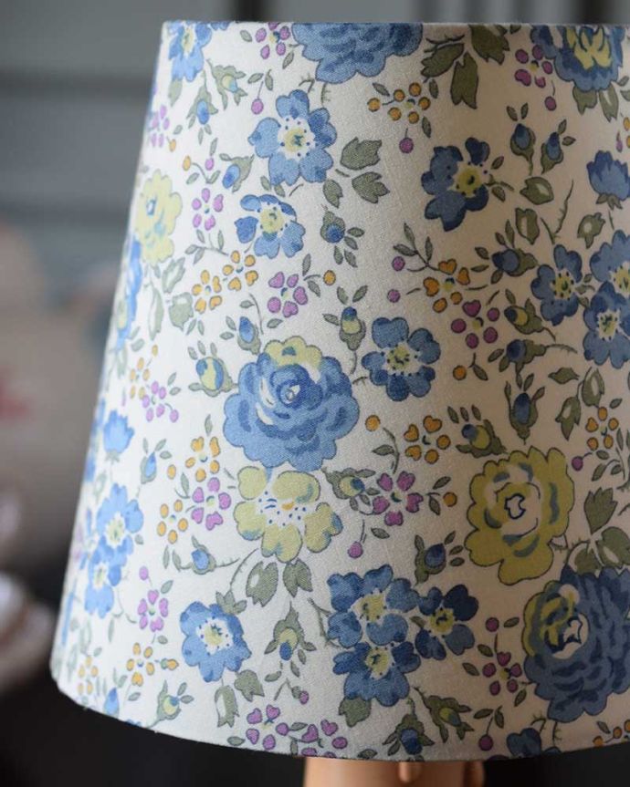 おしゃれな布シェード