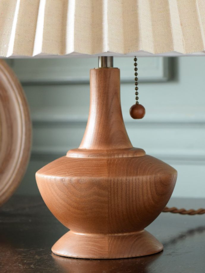 スタンドライトの土台