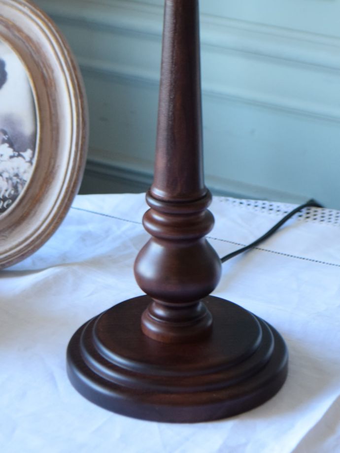 スタンドライトの土台