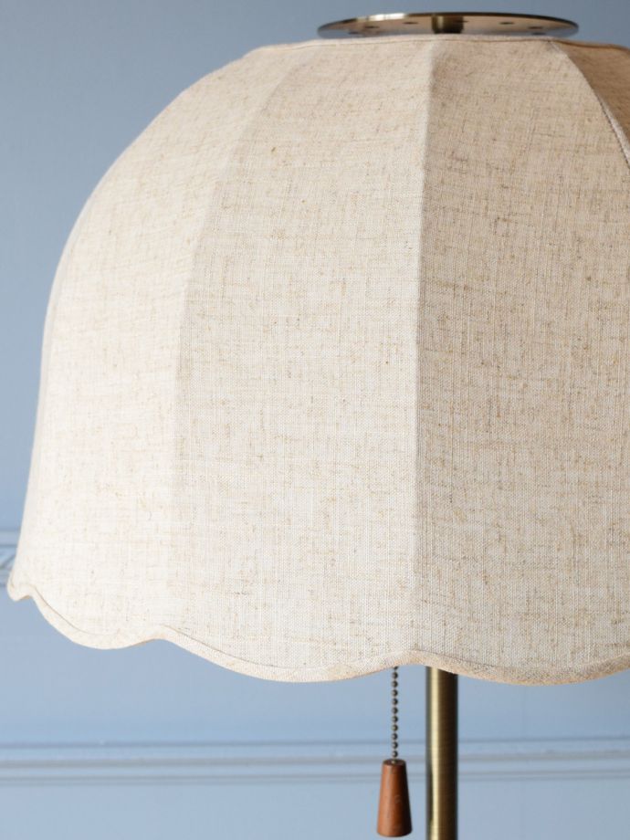 フロアランプのシェード