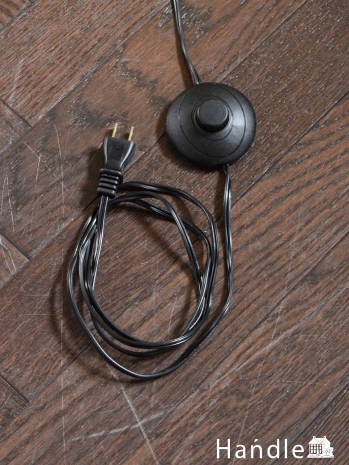 フロアランプのコードの長さ