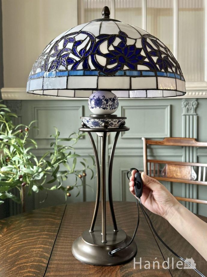 テーブルランプのスイッチ