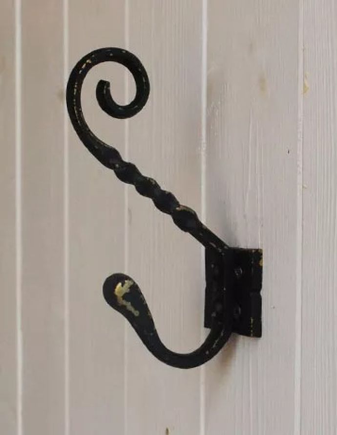 アンティーク調に仕上げたフック