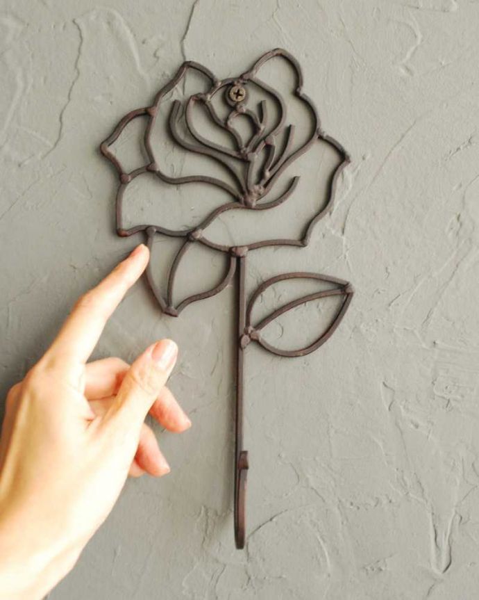 フック・フックボード　住宅用パーツ　お洒落に便利に使えるアイアンローズフック（シングル）。カンタンに取り付け出来ます。(u-878)
