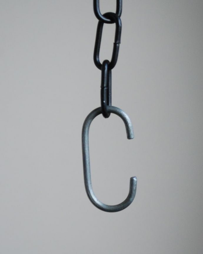 フック・フックボード　住宅用パーツ　おしゃれなフック、アイアン製のどこでも使えるＣフック(シルバー)　どこに引っ掛けてもＯＫアイアンで出来た重厚な雰囲気のCフック。(u-888)