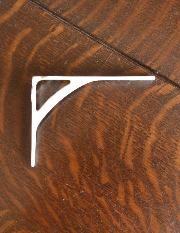 アンティーク風のおしゃれな棚受け