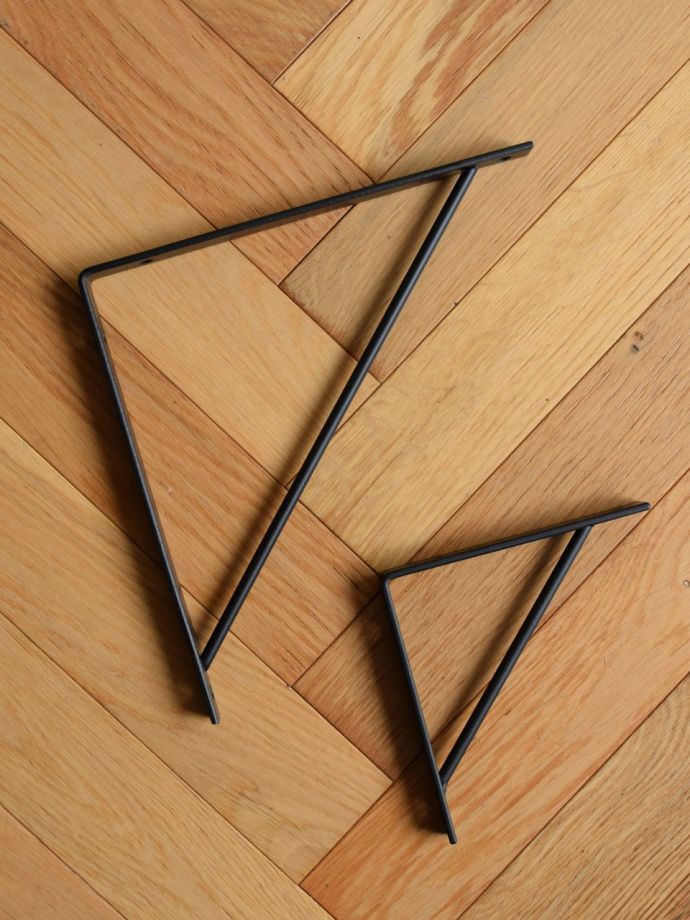 アイアン製の棚受け