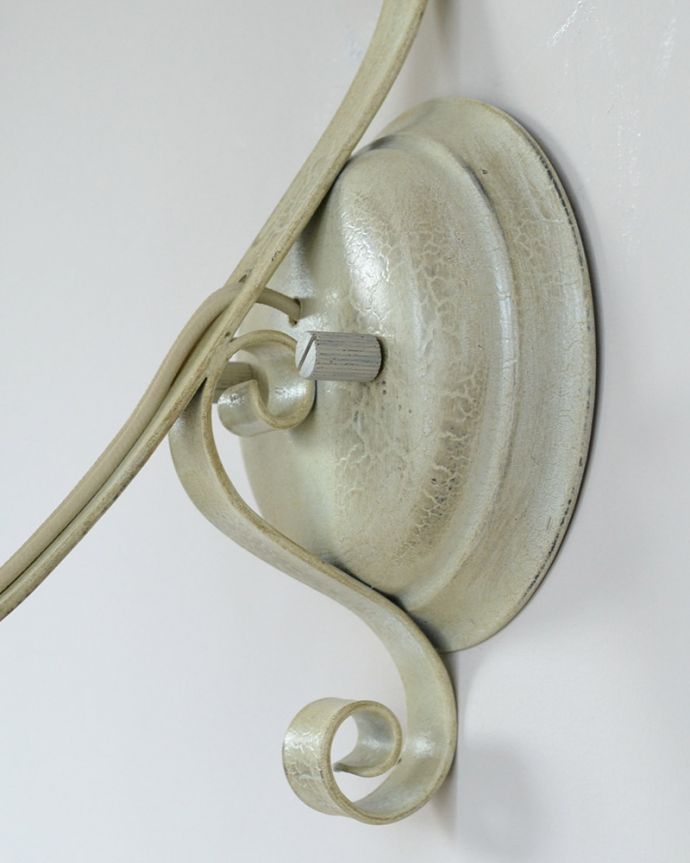 アンティーク風のウォールライト