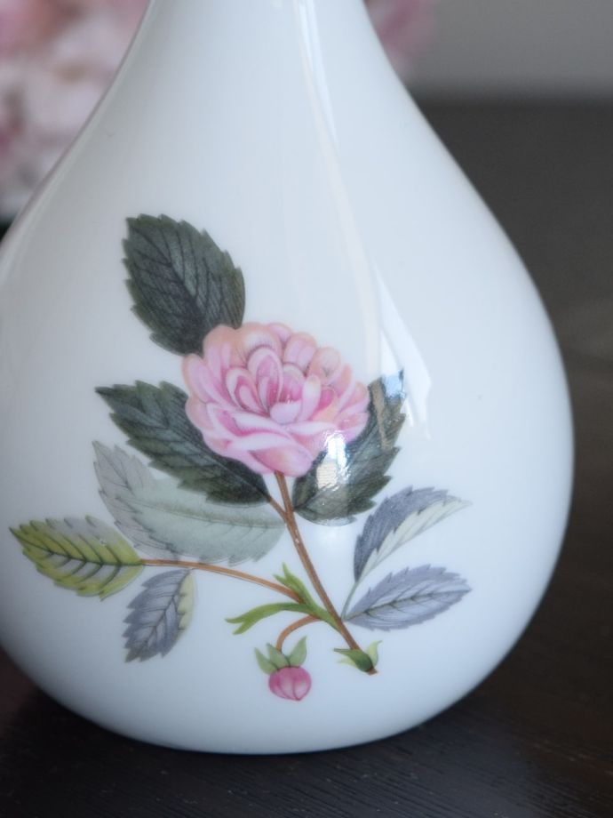 ウェッジウッドのハサウェイ・ローズ