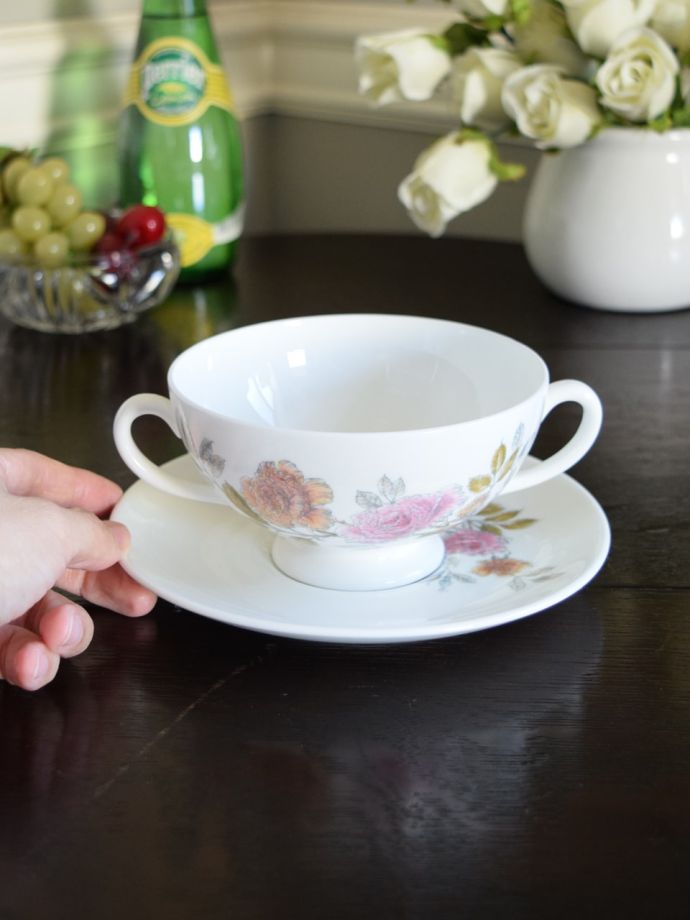 ウェッジウッドのスープカップ＆ソーサー