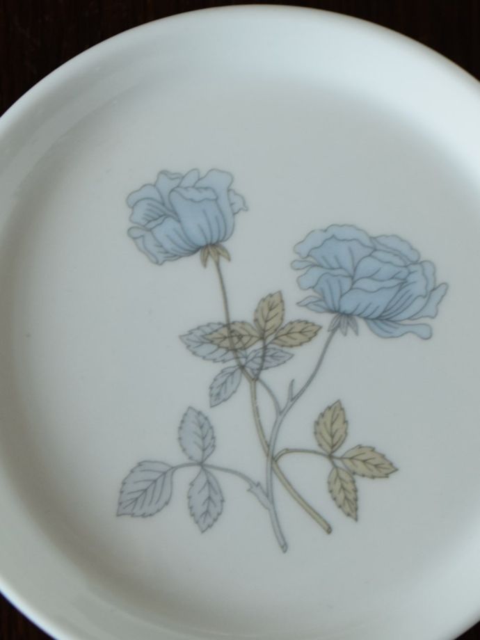 ウェッジウッドのアイスローズ
