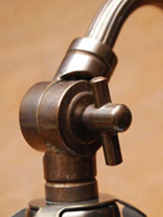 角度が調整できる壁付け照明