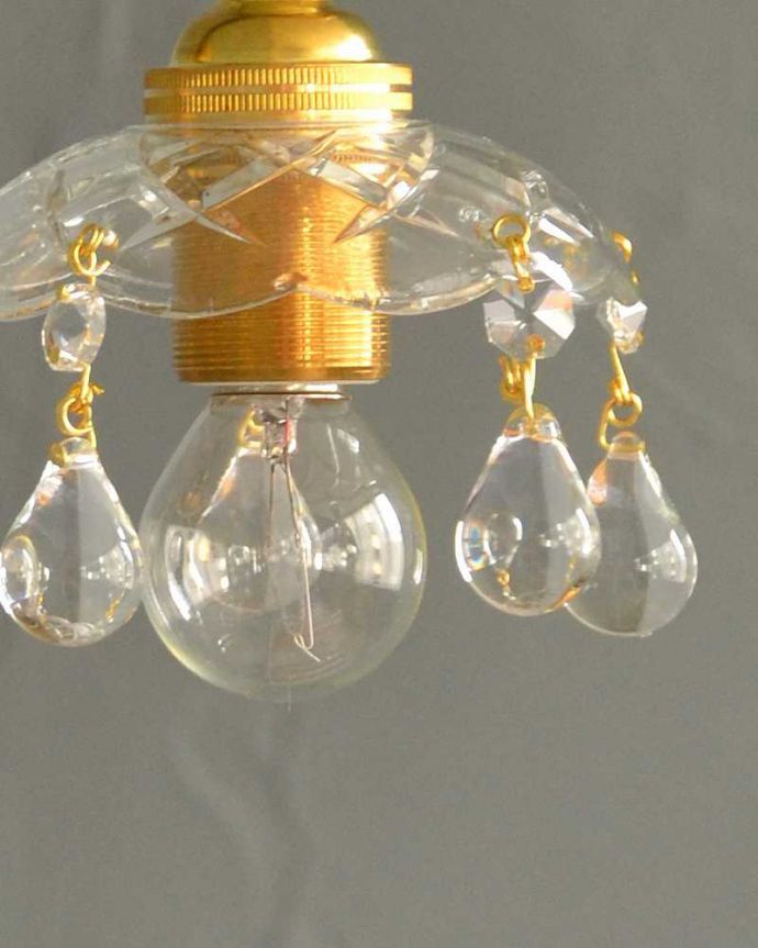 Handleオリジナル 照明・ライティング Handleオリジナルガラス皿のウォールシャンデリアA(丸球付・ギャラリーなし)。1つ1つ手作りしていますシェードはアンティークと同じように、細い真鍮のピンを曲げて、一つ一つガラスのパーツを手作業で取り付けています。(wr-090g-o)