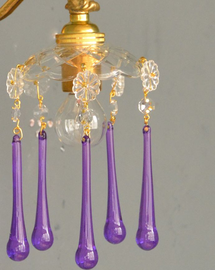 Handleオリジナル　照明・ライティング　Handleオリジナルガラス皿のウォールシャンデリアE(丸球付・ギャラリーなし）。1つ1つ手作りしていますシェードはアンティークと同じように、細い真鍮のピンを曲げて、一つ一つガラスのパーツを手作業で取り付けています。(wr-094g-o)