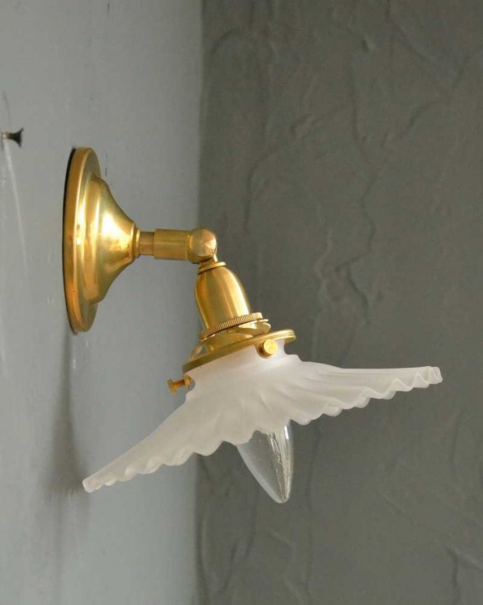 角度調節できる壁付け照明