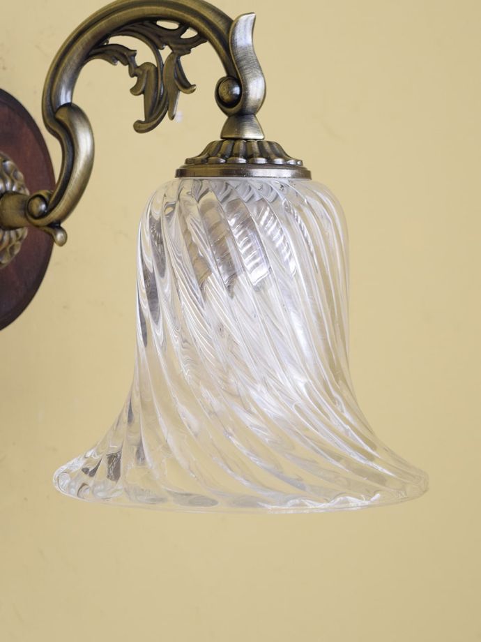 アンティーク風のおしゃれなガラスシェード