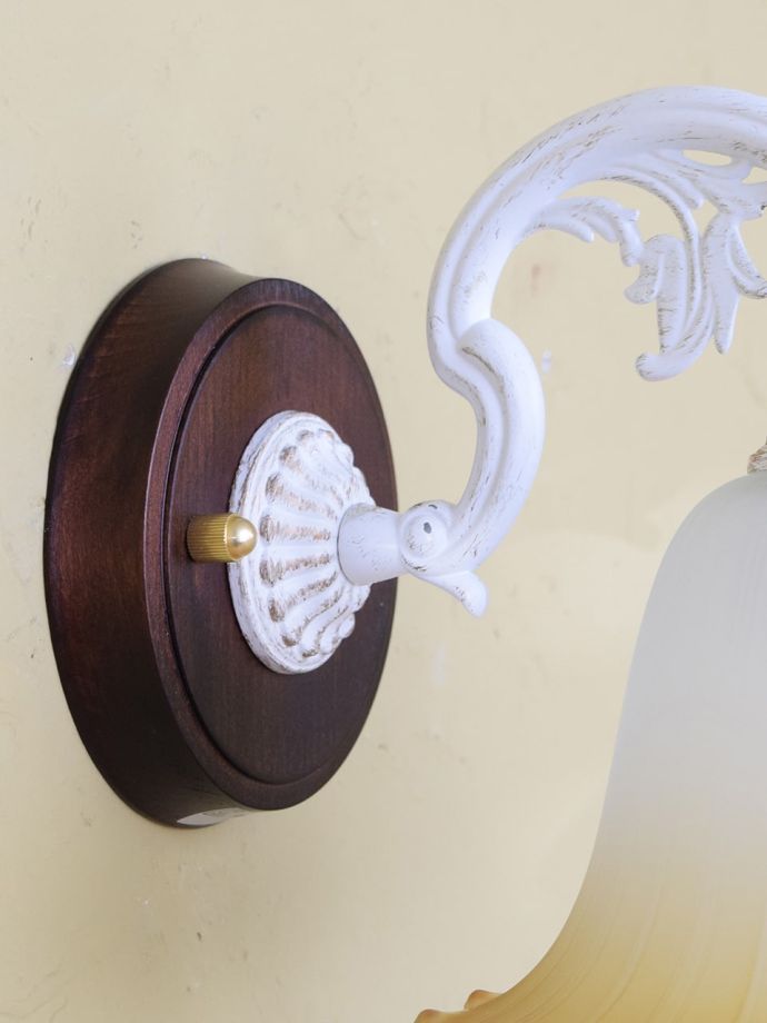 ウォールライトの土台部分