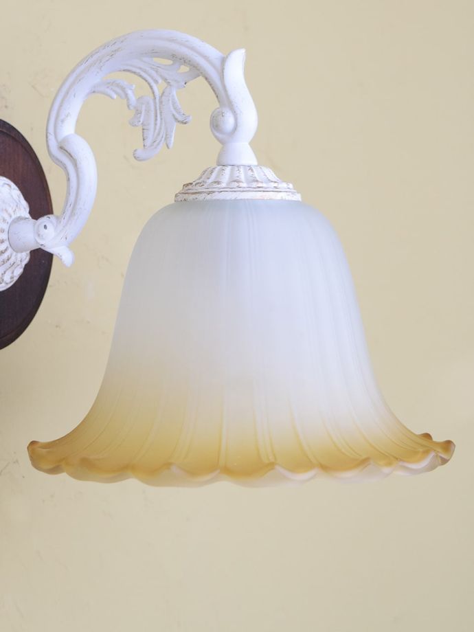 アンティーク風のおしゃれなガラスシェード