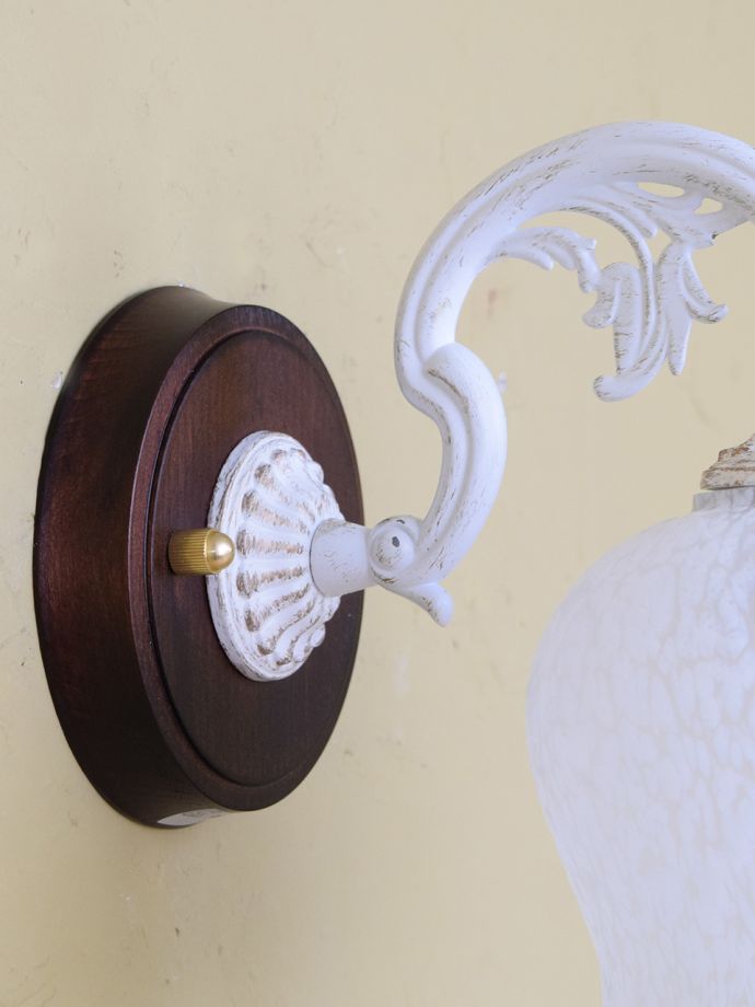 ウォールライトの土台部分