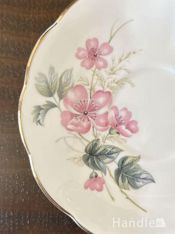 英国アンティークのおしゃれな食器