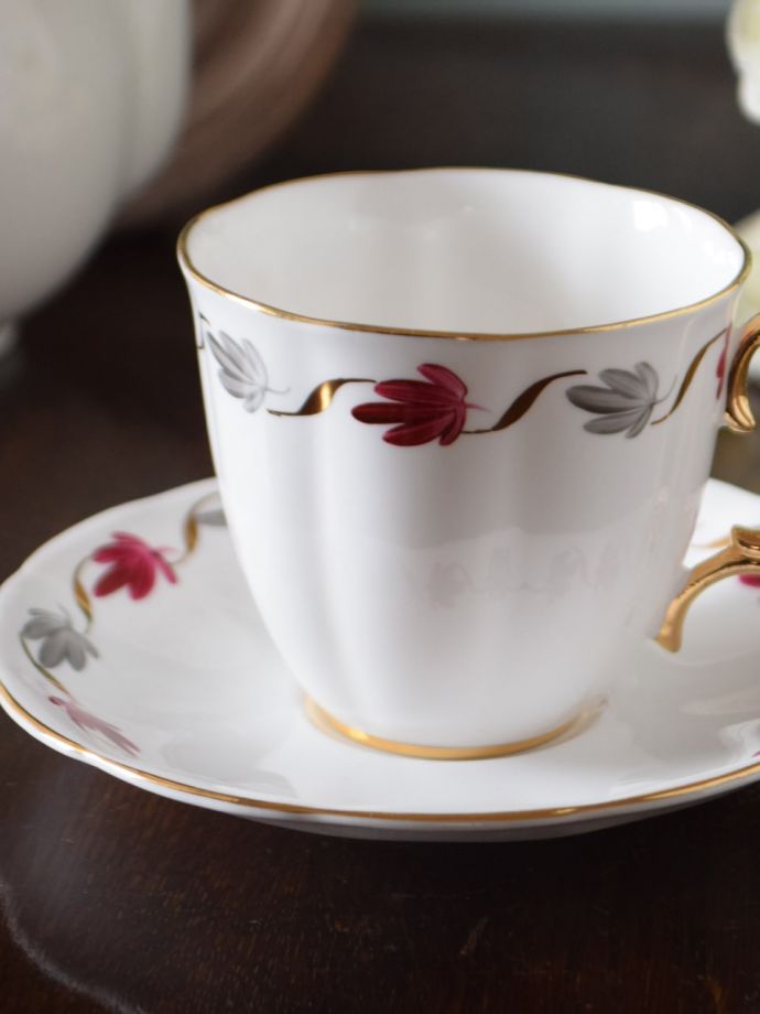 アンティークのカップ&ソーサー