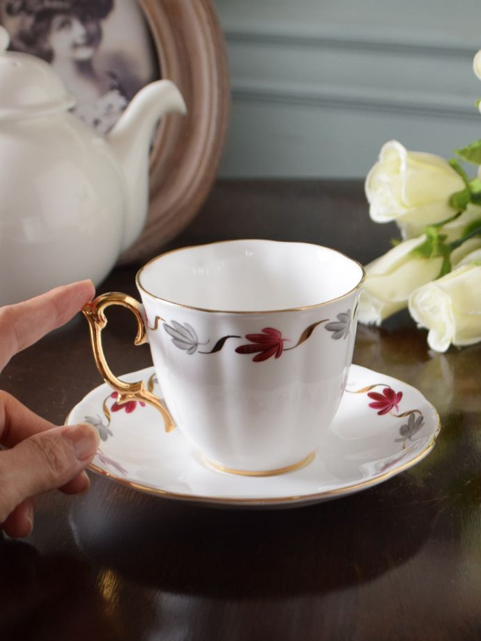イギリスのカップ&ソーサー