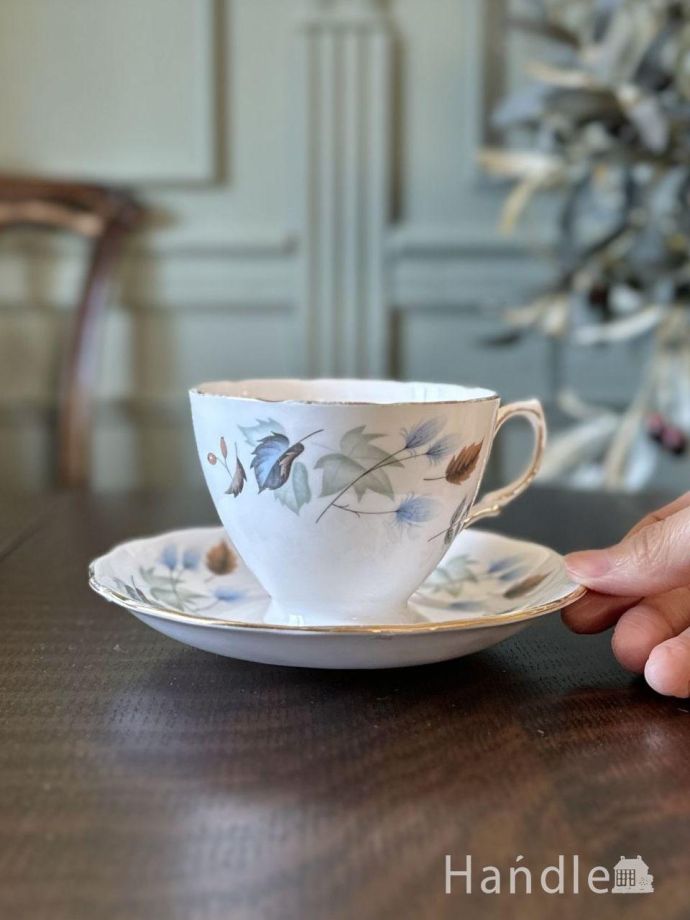 アンティークのカップ&ソーサー