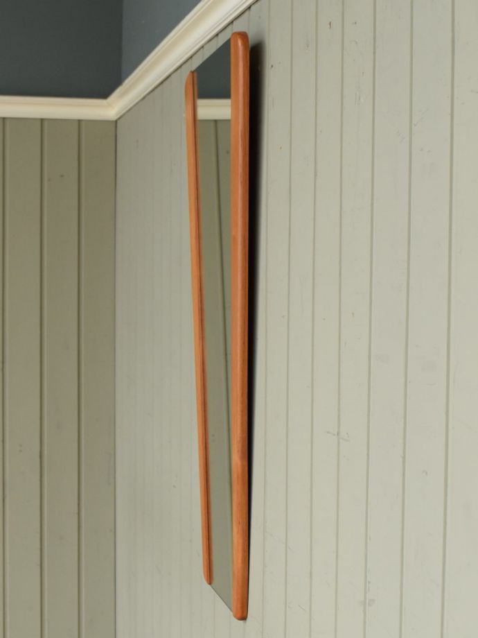 アンティークミラーの側面