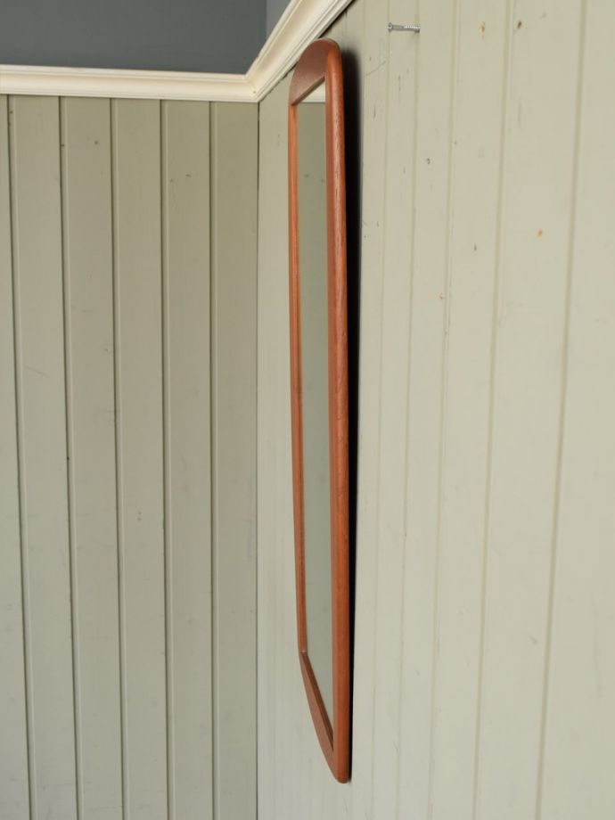 アンティークミラーの側面