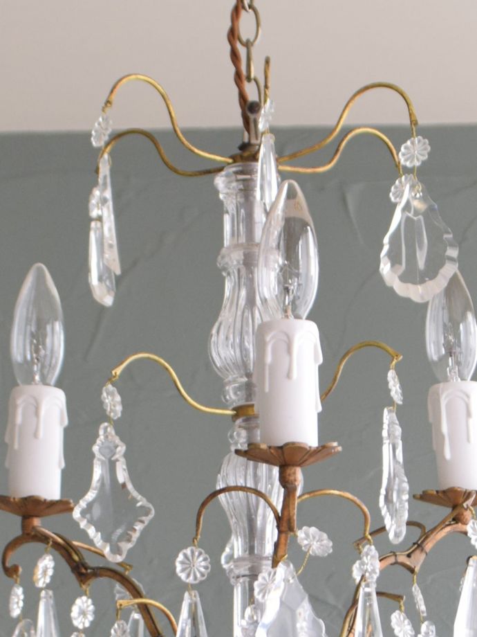 アンティークのシャンデリア