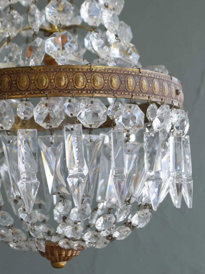 オーバーホウルしたシャンデリア