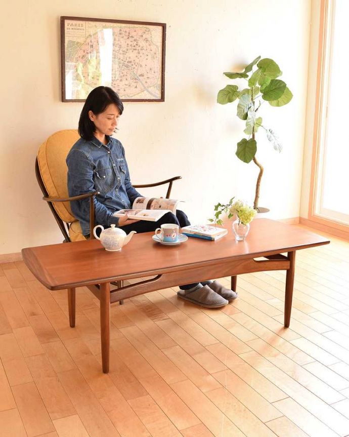 G-PLAN(Gプラン)　アンティーク家具　G-planのオシャレなヴィンテージ家具、北欧スタイルのセンターテーブル。スマートなカッコよさが人気のヒミツ北欧デザインのコーヒーテーブルは見た目のカッコよさと、どんなお部屋にも似合っちゃうシンプルなデザインが人気です。(x-1028-f)