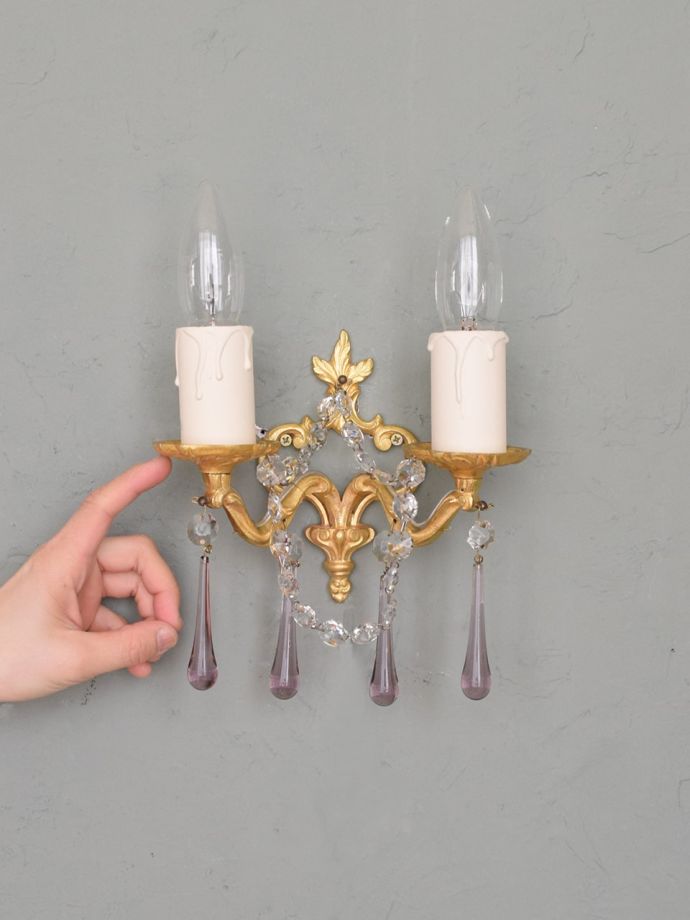 アンティークの壁付けシャンデリア