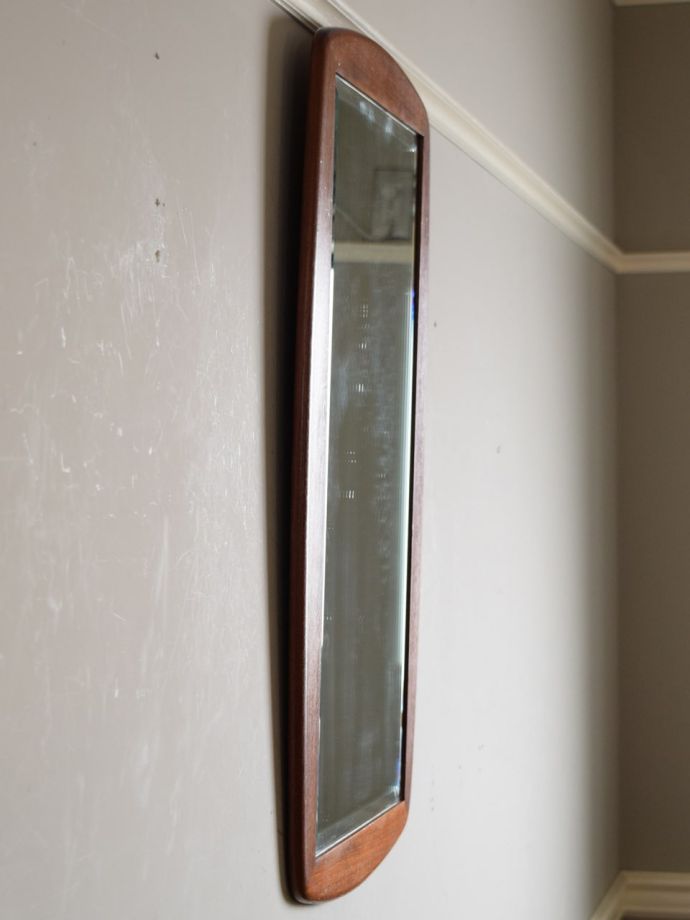 アンティークミラーの側面